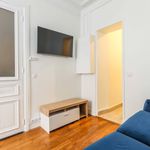 Rent 2 bedroom apartment of 34 m² in Neuilly-sur-Seine