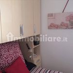 Affitto 3 camera appartamento di 65 m² in Sanremo