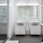 Miete 5 Schlafzimmer wohnung von 154 m² in Wien