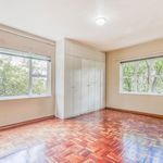 Rent 4 bedroom apartment of 3724 m² in Johannesburg