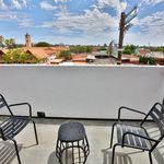 Rent 3 bedroom apartment of 100 m² in Los Angeles