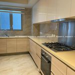 Rent 4 bedroom apartment of 255 m² in Colombo