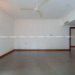 Rent 4 bedroom apartment of 250 m² in Colombo