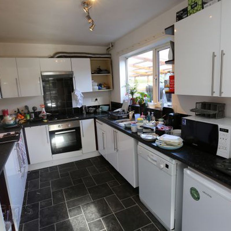 Semi-detached house to rent in Burrows Crescent, Beeston, Nottingham NG9 Lenton Abbey