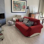 Affitto 3 camera casa di 105 m² in Carrara