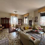 Rent 4 bedroom apartment of 180 m² in Napoli