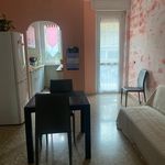 Affitto 2 camera appartamento di 95 m² in Biella