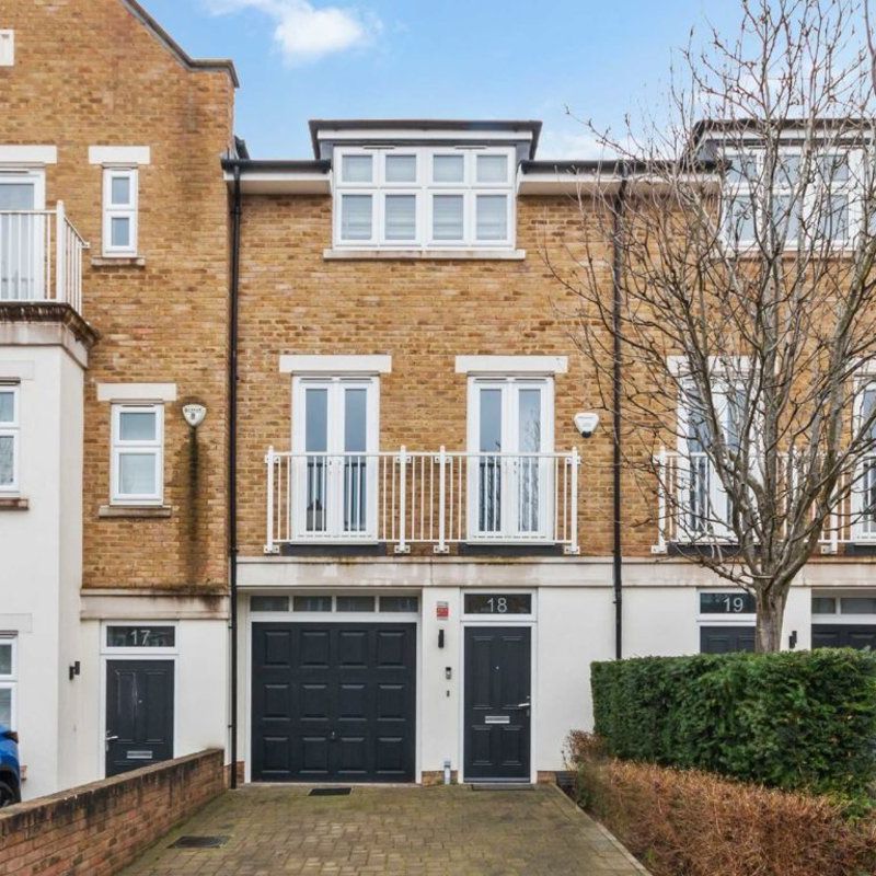 house for rent in Emerald Square Putney, SW15 Roehampton
