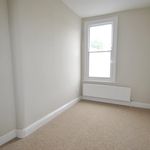Rent 3 bedroom flat in Ipswich