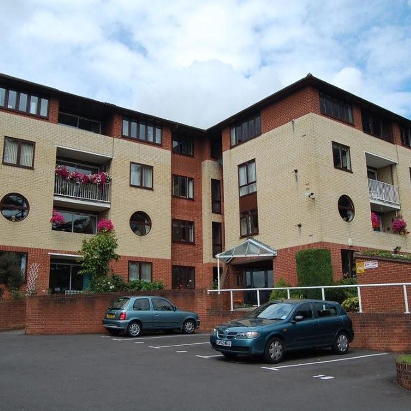 2 room apartment to let in Southampton Bassett