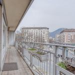 Appartement de 108 m² avec 4 chambre(s) en location à Annecy