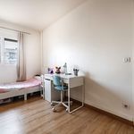 Rent 3 bedroom apartment of 51 m² in Thiais