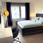 Miete 3 Schlafzimmer wohnung von 100 m² in Frankfurt am Main