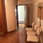 Ενοικίαση 4 υπνοδωμάτιο σπίτι από 422 m² σε Kifisia