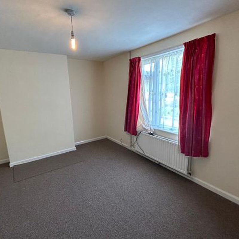 Semi-detached house to rent in Wall Street, Gainsborough, Lincs DN21