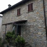 Rent 5 bedroom house of 200 m² in Tornolo