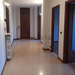 Rent 5 bedroom apartment of 130 m² in Ivrea