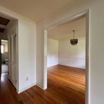 Rent 3 bedroom house of 214 m² in Fairfield