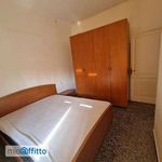 Rent 5 bedroom apartment of 60 m² in Genova