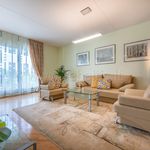 Rent 3 bedroom apartment of 85 m² in Vilnius