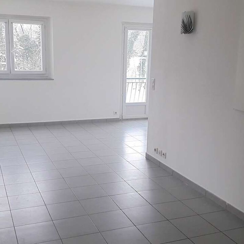 Location appartement 4 pièces 77 m² Anthy-sur-Léman (74200)