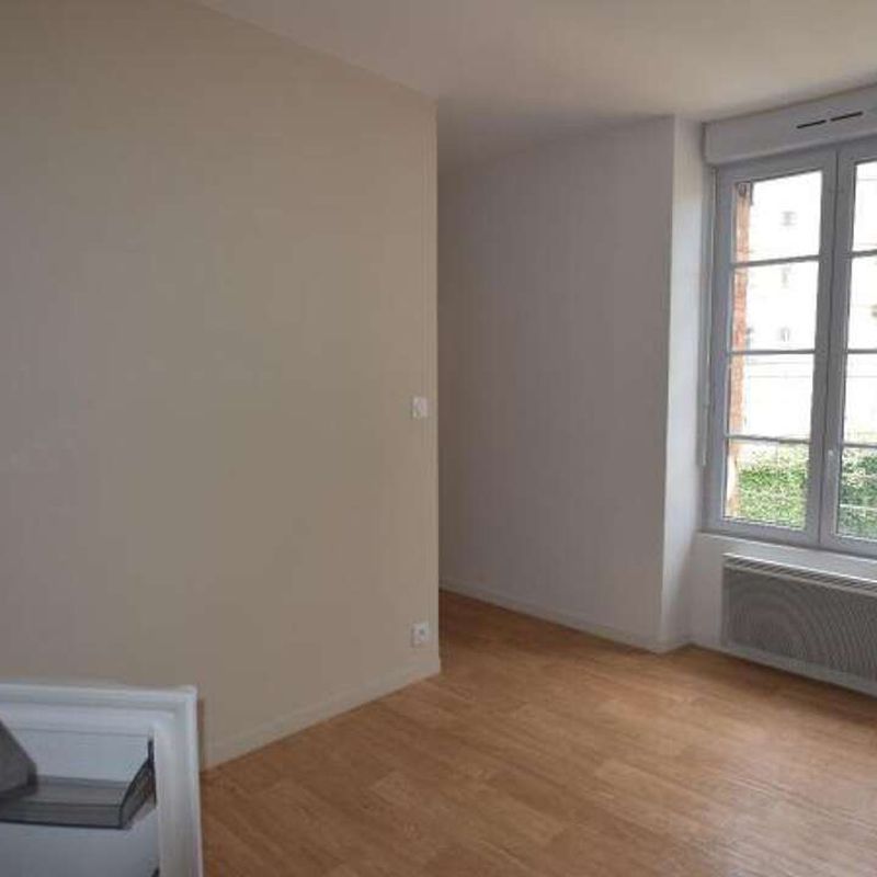 Location appartement 2 pièces 25 m² Cholet (49300)