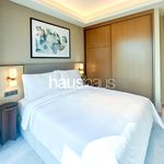 Rent 2 bedroom apartment of 114 m² in Dubai