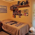 Rent 4 bedroom apartment of 83 m² in Boiro