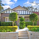 Rent 4 bedroom house in Chatswood