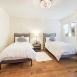 Rent 4 bedroom apartment of 385 m² in Malibu