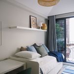 Rent 2 bedroom apartment of 58 m² in Funchal