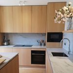 Rent 4 bedroom apartment of 93 m² in Neuilly-sur-Seine