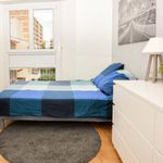Rent 4 bedroom apartment of 85 m² in Marseille