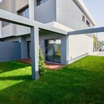 Rent 3 bedroom house of 150 m² in Cascais