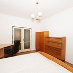 Rent 3 bedroom apartment in Staré Město