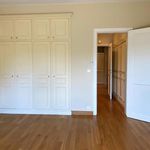 Rent 4 bedroom apartment of 285 m² in Ukkel