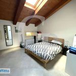Affitto 5 camera appartamento di 146 m² in Bologna