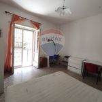 Rent 7 bedroom apartment of 115 m² in Catania