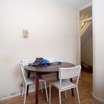 Rent a room of 90 m² in London