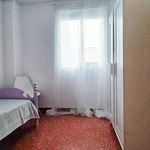 Rent 8 bedroom apartment of 84 m² in Vila-real