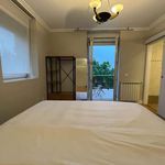 Rent a room of 280 m² in Donostia