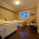 Rent 3 bedroom apartment of 1635 m² in Ontario