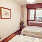 Rent 2 bedroom apartment of 75 m² in Santander