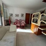 Affitto 6 camera casa di 200 m² in Palermo