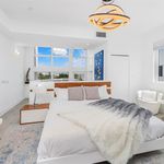 Rent 3 bedroom house of 210 m² in Miami Beach