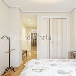 Rent 3 bedroom apartment of 127 m² in Sevilla