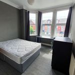 Rent 10 bedroom house in Leeds