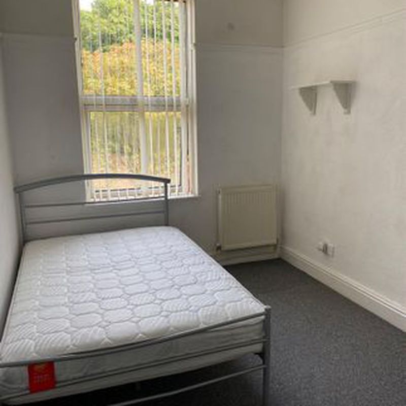 Room to rent in Fulwood Road, Aigburth, Liverpool L17 Fulwood Park