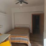 Rent a room of 68 m² in Almería