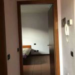 Affitto 2 camera appartamento di 60 m² in Montù Beccaria